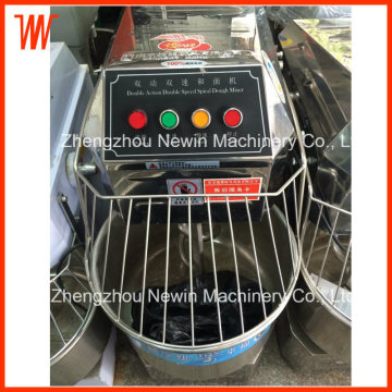 30L Bakery Use Electric Dough Mixing Machine for Flour