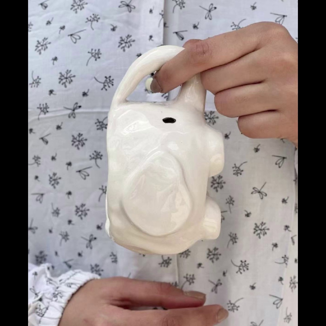 Creative Elephant-Shaped Mug for Unique Coffee Experience