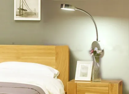 Flexible LED Wall Lamp with Gooseneck and Plug-in Cord