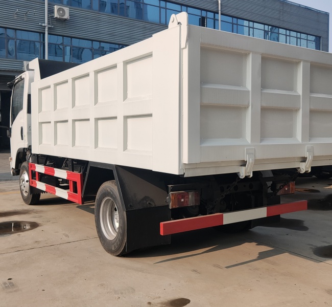 ISUZU euro 5 dump truck