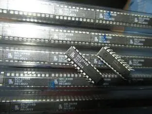 Integrated Circuit Chip GAL16V8B-15LP LATTICE High Performa