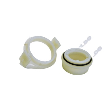 2PCS Car Bulbs Socket Adapter for BMW E46 3-Series Type2 D2S HID Xenon Bulb Low Beam Installation