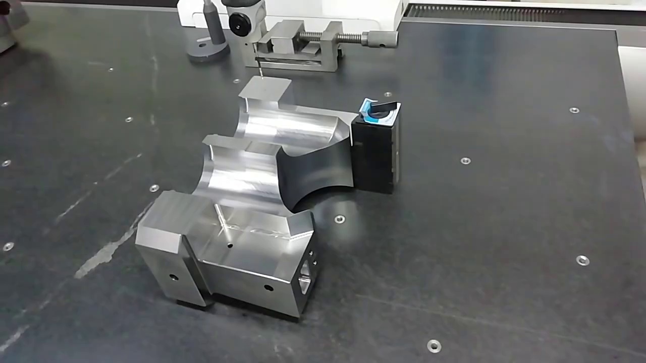 Intelligent Electric Toothbrush Cover Injection Mould