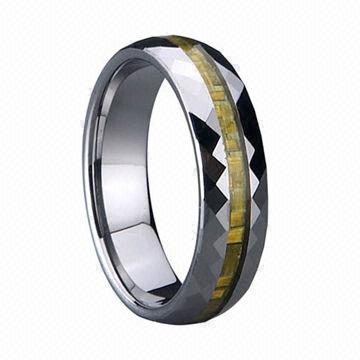 Men's Tungsten Carbon Fiber Inlay Ring