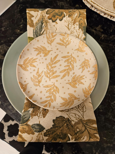 Rustic Farmhouse Dinner Plate Set