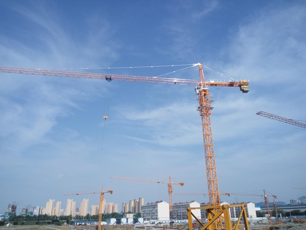 5t QTZ Rent Electric Self Raising Tower Crane