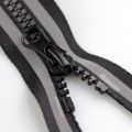 Discoun 14inch plastic zippers for merchandise