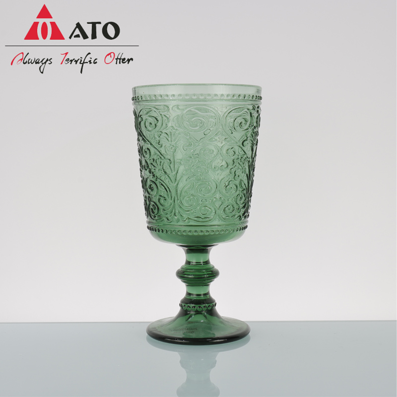 320 ml Patrón verde de vaso de vidrio prensado Copa de vino