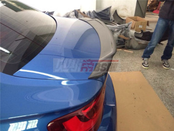 Carbon fiber Rear Spoiler For BMW 2 series M235i Trunk Spoiler