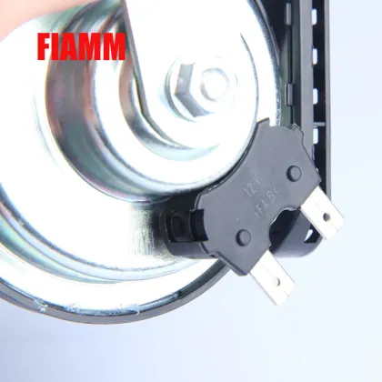 Car Horns Speaker Fiamm Snail Horn Air Horns High Low For VW Passat B6 CC Rabbit Jetta Golf MK5 MK6 Skoda Octavia Seat Leon