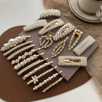 Wholesale Diamond & Pearl 'M' Hair Clips: Elegant Bride & Women's Hair Accessories