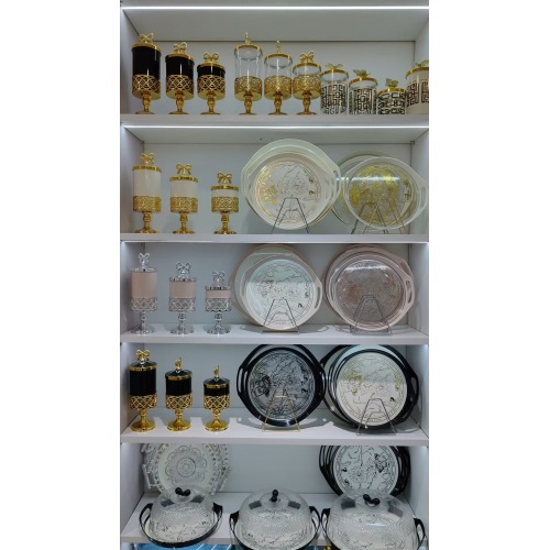 Stylish Handled Decorative Plastic Storage Tray for Food