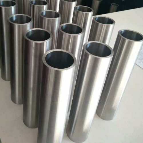 Super Quality ASTM Titanium Pipes and Tubes