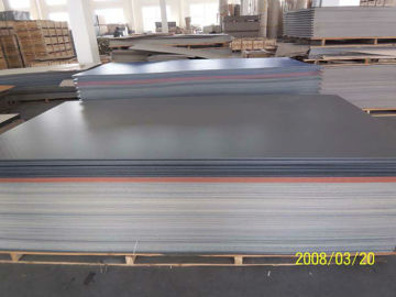 Chemical resistant laminate board for lab
