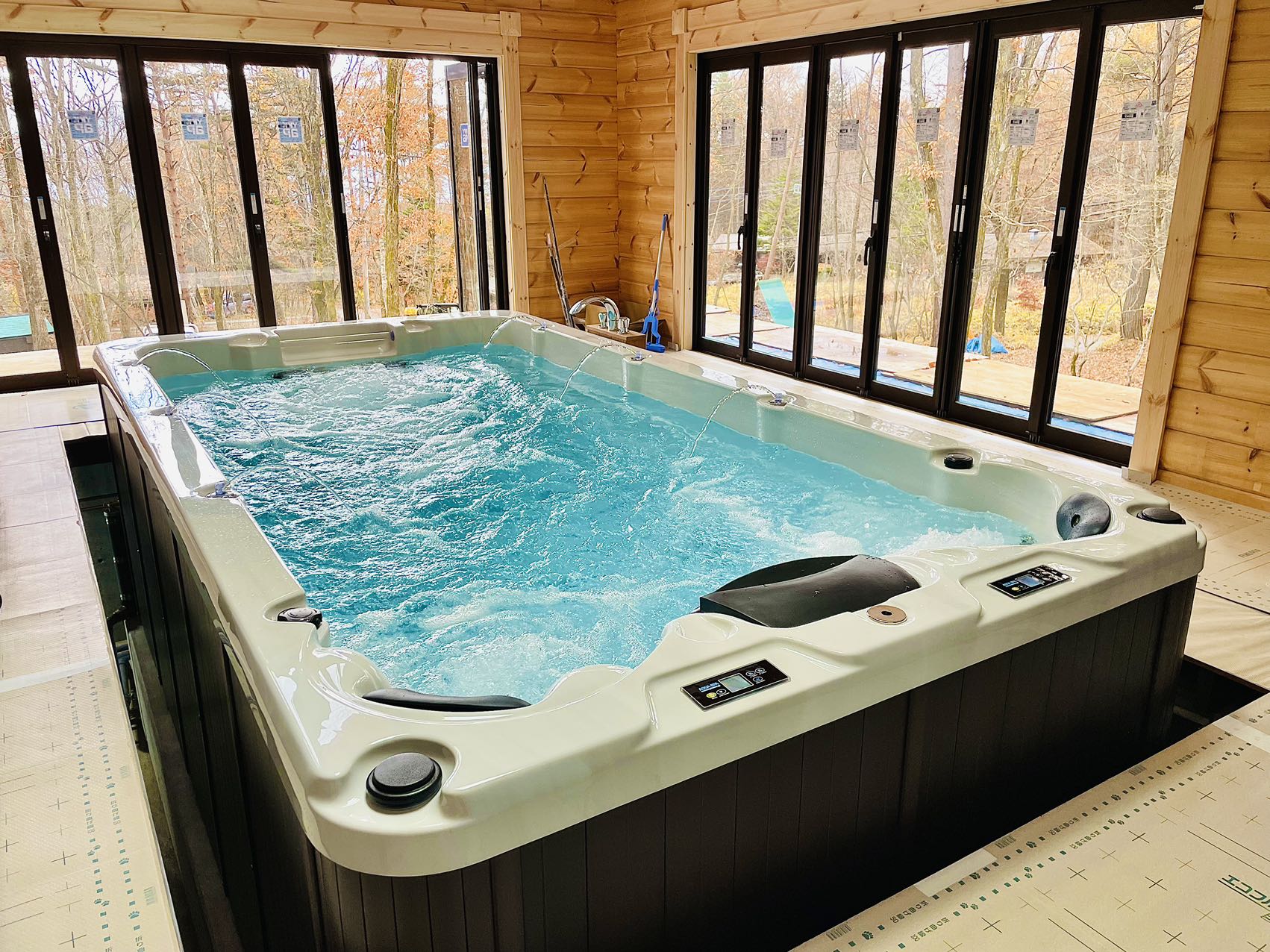 Swim Spa Hl 8805