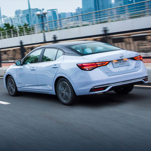 Dongfeng Nissan Sylphy 2023 -летний