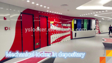 Steel locker in ski