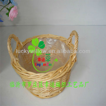 wicker fruit basket with plastic liner