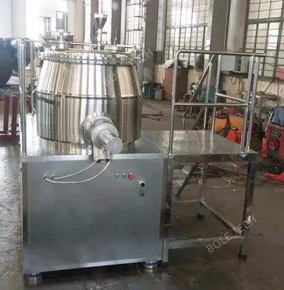 Rapid mixing granulator for pharmaceutical