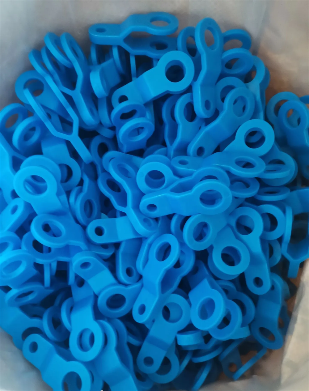 Blue injection molding parts (1)