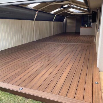 Customized Multi-Size 3D Embossed Co-Extrusion WPC Floor for Low Maintenance Home Decoration