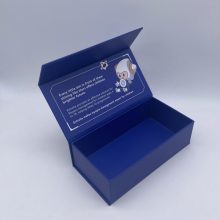 Recyclable Folding Magnetic Gift Box with Custom Size
