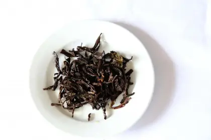 famous High Mountain Dian hong black tea