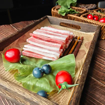 Fresh Cut Pork Belly Slices