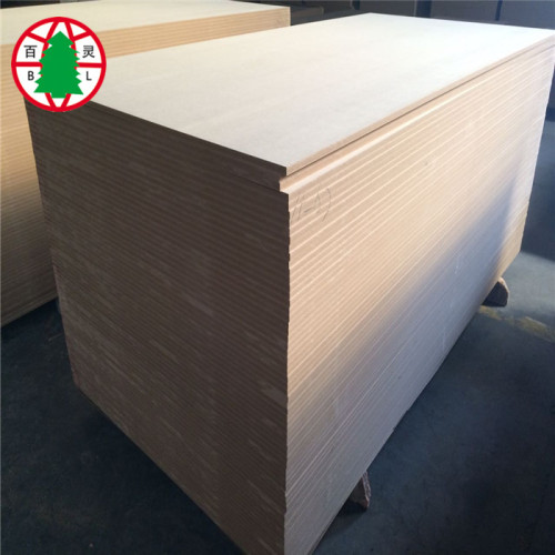 Tablero mdf con melamina blanca de 25 mm