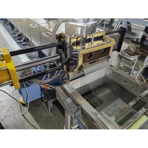 Strand Cutting Plastic Recycling Granulation Machine