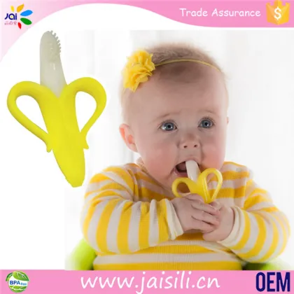 Wholesale Baby Banana Bendable Training Baby Brush For Baby Teething