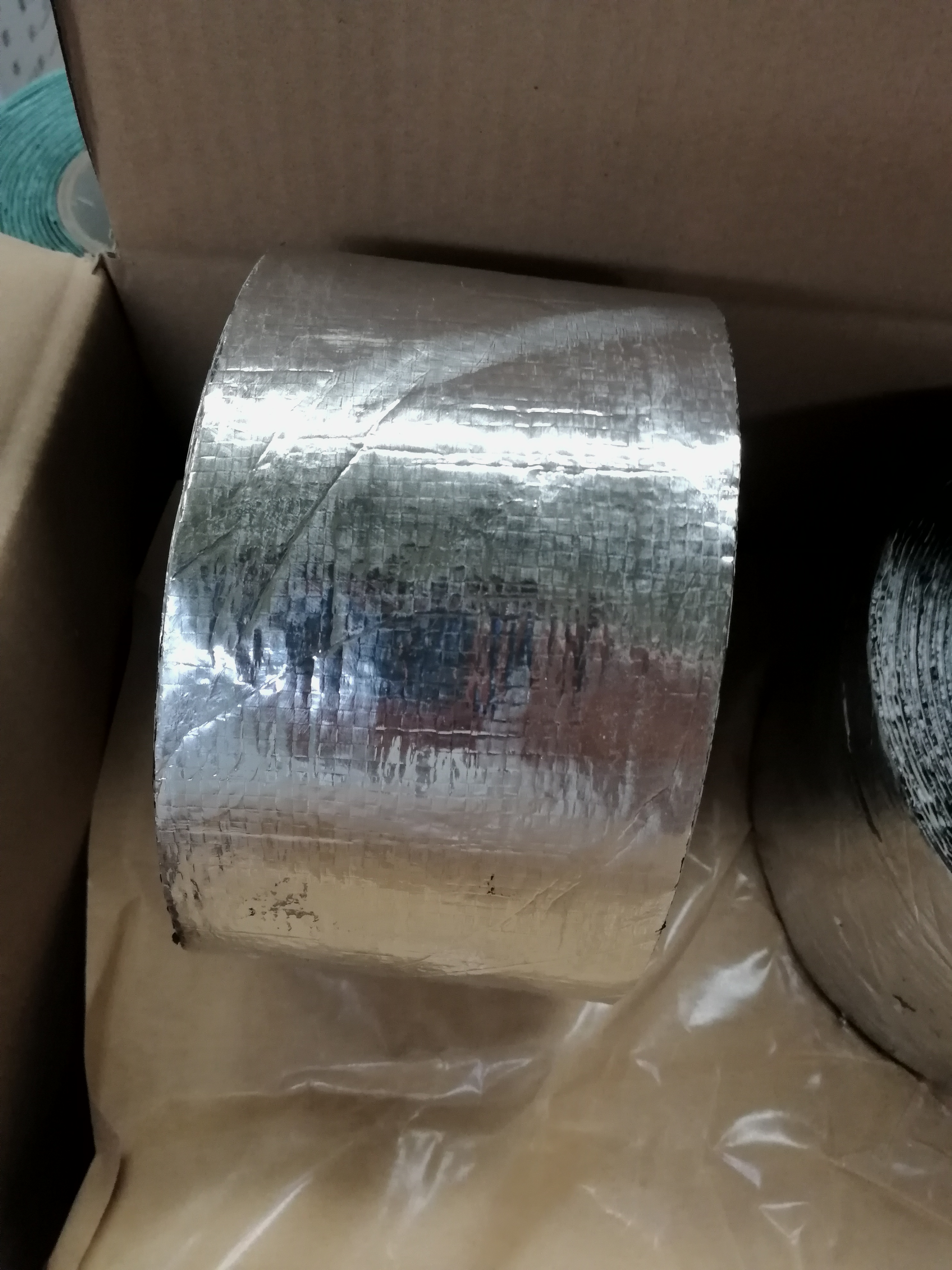 Upinzani wa UV Aluminium Foil Butyl Rubber Flashing Tape