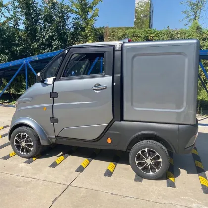 Four Wheel Pizza Fast Food Delivery Truck