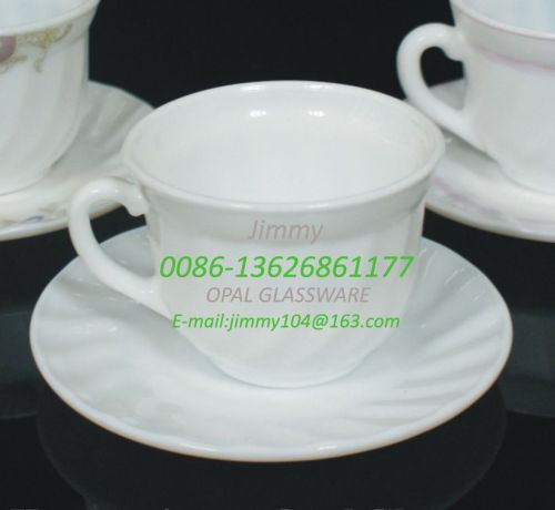 Elegant Shape Coffee Cups And Saucers