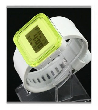 907fashion women watch