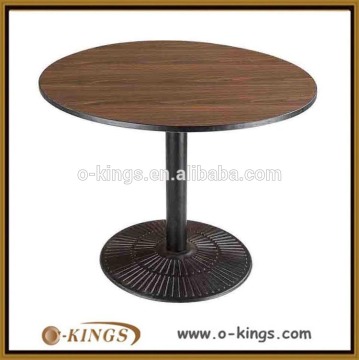 Round wooden dining table metal base design for restaurant