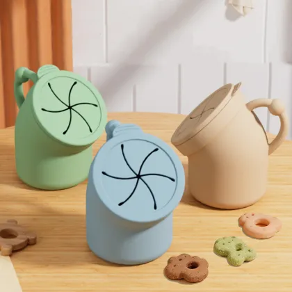 Silicone New Design Snack Cup for Toddler Snacking