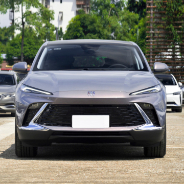 中国のビュイックE4：530kmの範囲、5ドア5シーターSUV