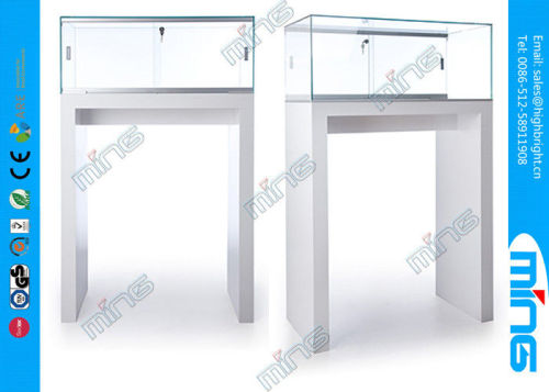 Adjustable Tempered Glass Display Showcases , Glass Display Counter