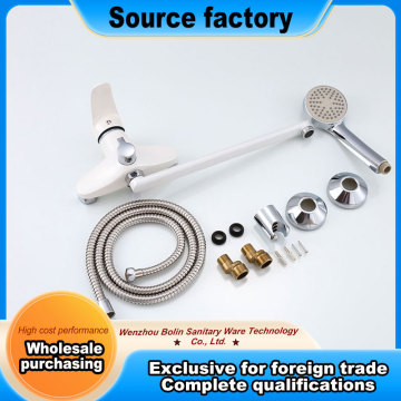 Single lever shower/bath mixer