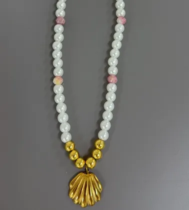Elegant Pearl Beaded Necklace with Golden Shell Pendant