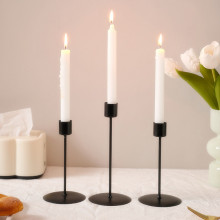 Pemegang lilin hitam untuk hiasan lilin votive