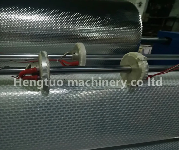 מכונה לייצור שקיות בועות אוויר לחיתוך חם