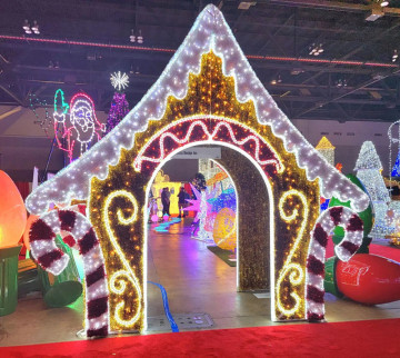 3D LED Candy House Decorations for Holiday Shopping