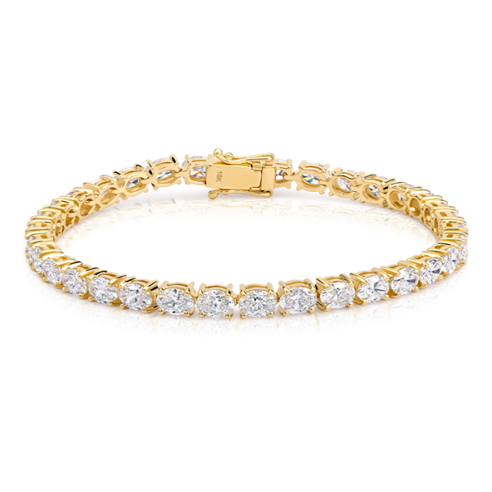 สร้อยข้อมือเพชร Lab ทรงกลมขนาด 8.2 กะรัตที่หรูหราขนาด 18K