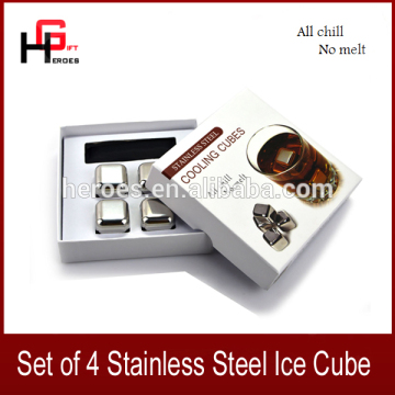 Set of 4 Stainless Steel Chilling Reusable Ice Cubes For Whiskey Wine Drinks