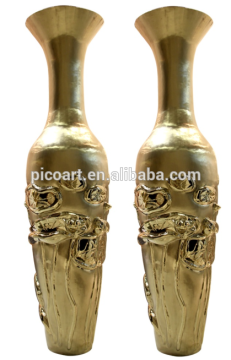 Gold metal vase carved with lotus flower art sculpture new products