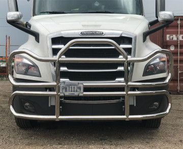 Stainless Steel Deer Guard for Mack Pinnacle 2017