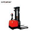 Stoccatore elettrico per pallet
