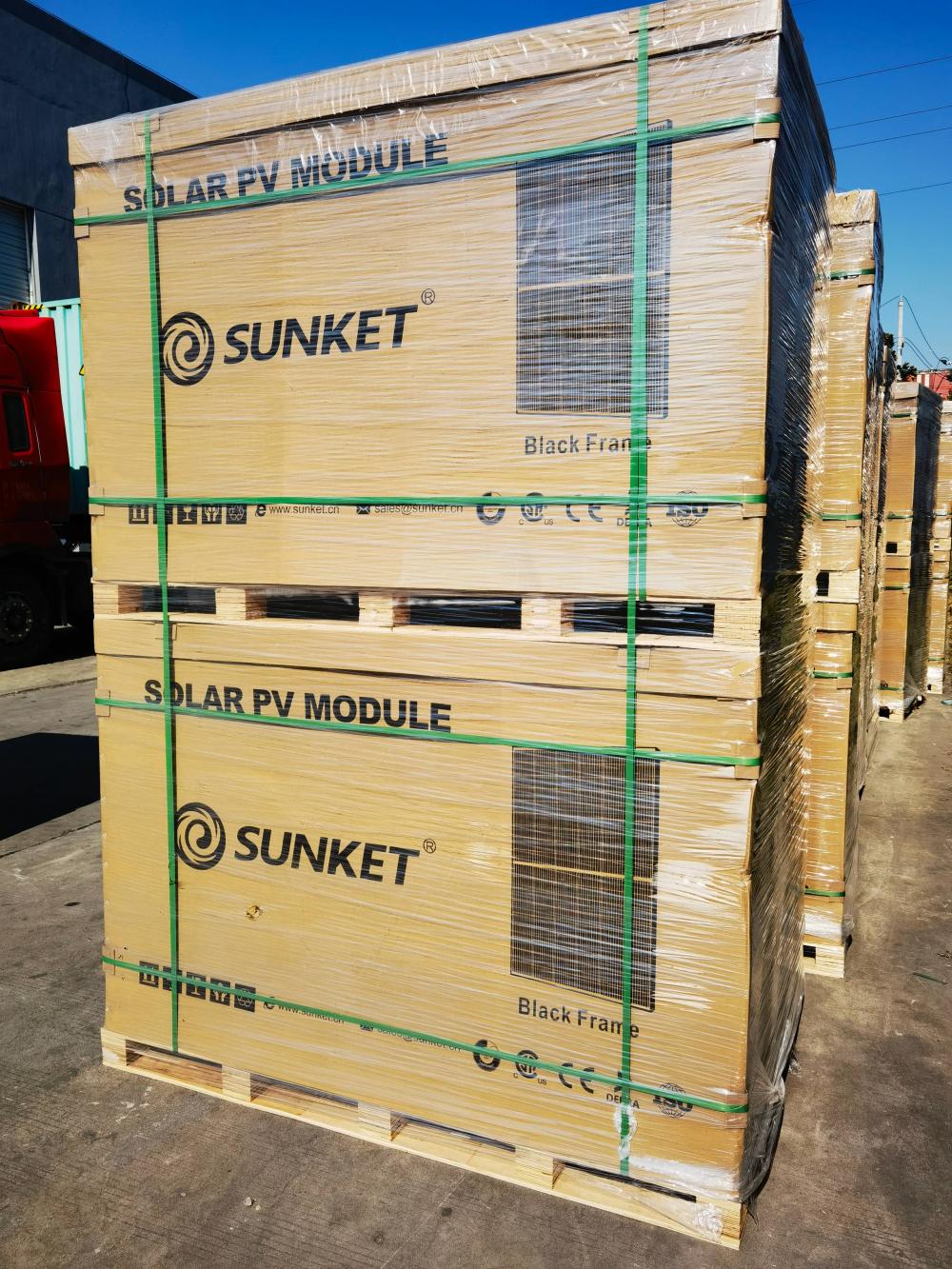 Sunket Mono 182 mm 410W Panel solar de marco negro